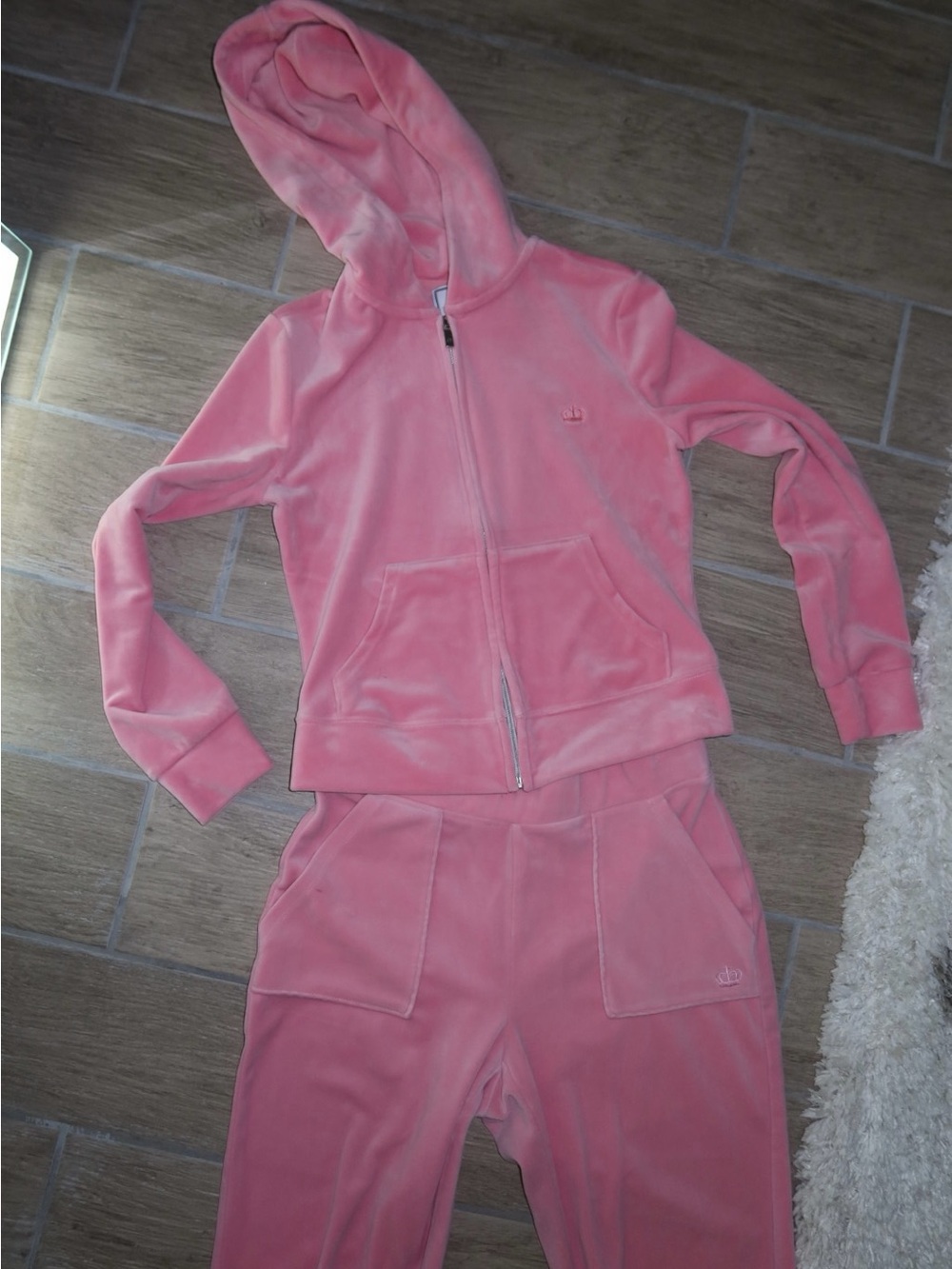 Pink y2k Juicy Couture tracksuit - Picture 3 of 7